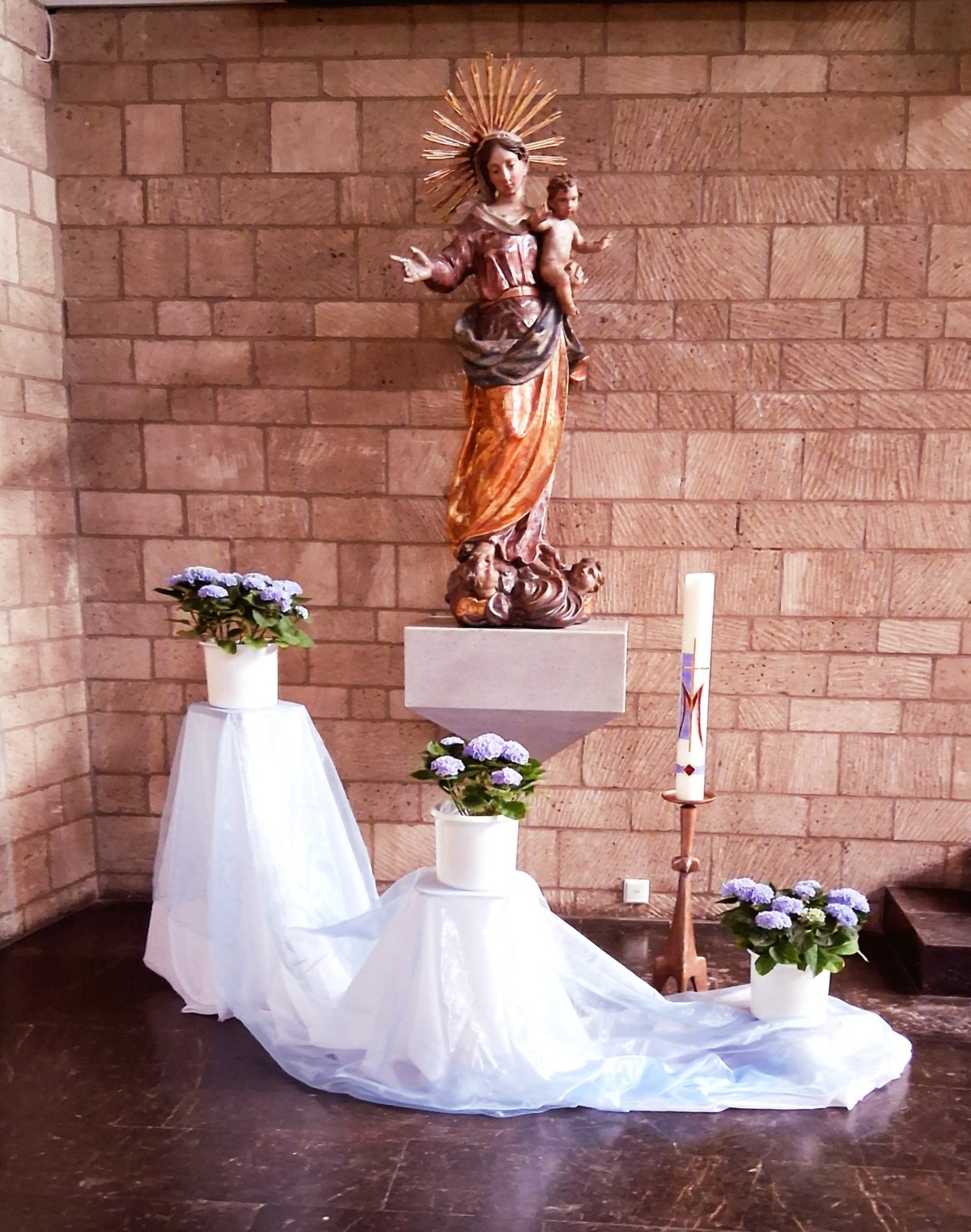 Maialtar (c) R. Navratil